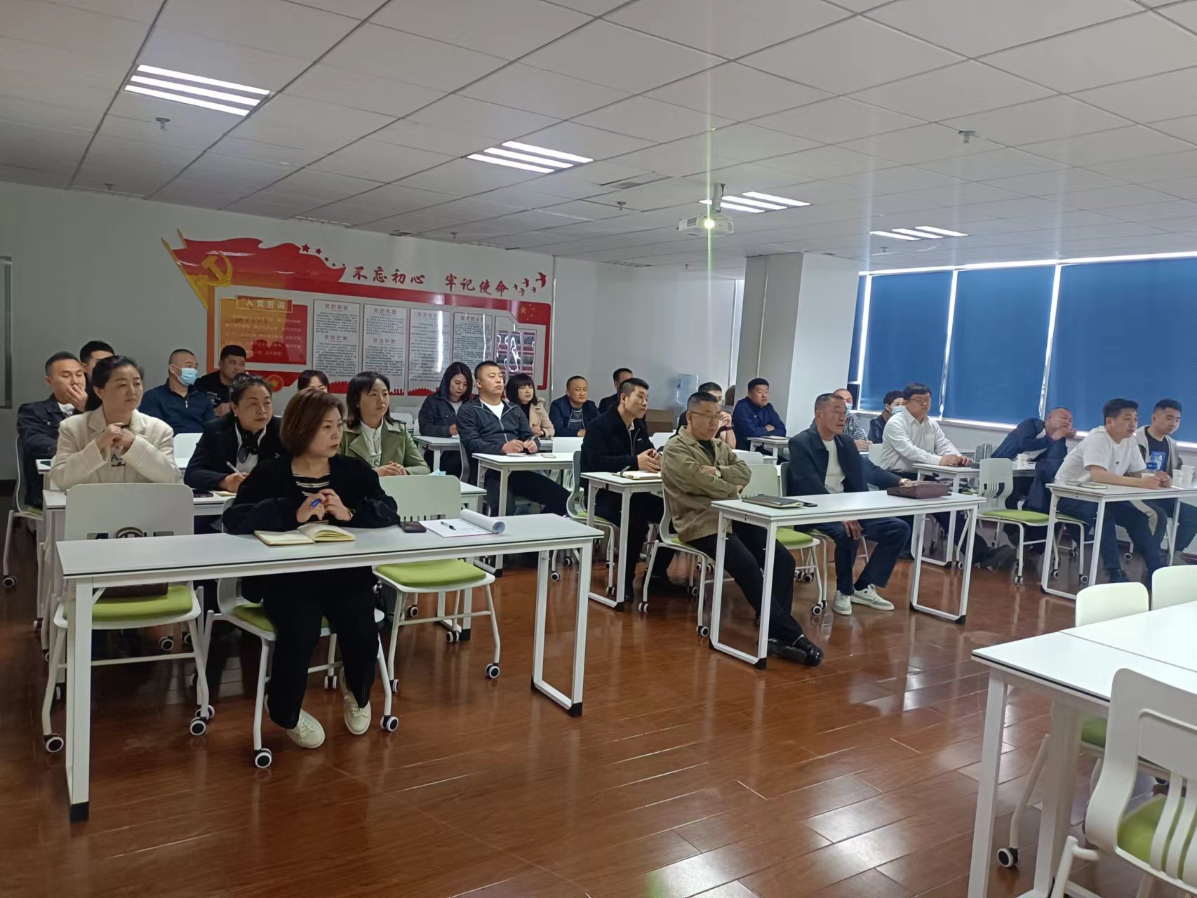 &#24320;&#20113;&#25163;&#26426;&#31449;&#30331;&#24405;&#20837;&#21475;&#45;&#24320;&#20113;&#111;&#110;&#108;&#105;&#110;&#101;&#40;&#20013;&#22269;&#41;